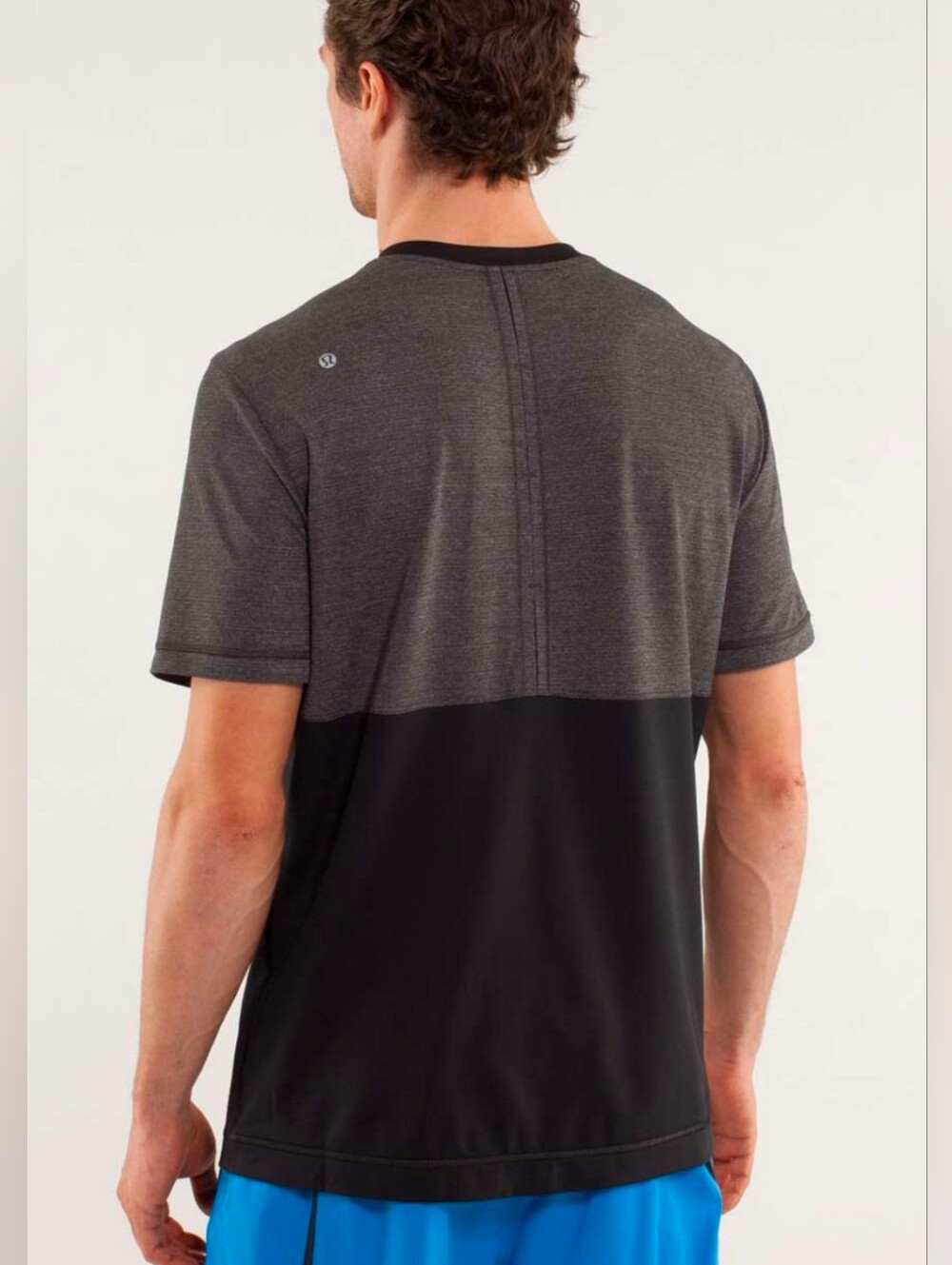 Lululemon Precise Tee Mesh Size XXL in Gray/Black Workout Running Gym - Picture 2 of 10